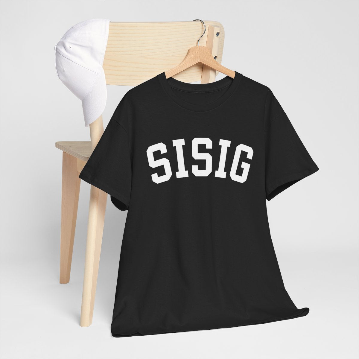 OYSTER SISIG - Filipino Food (Basic Tee)