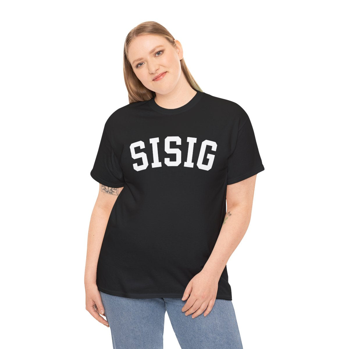 OYSTER SISIG - Filipino Food (Basic Tee)