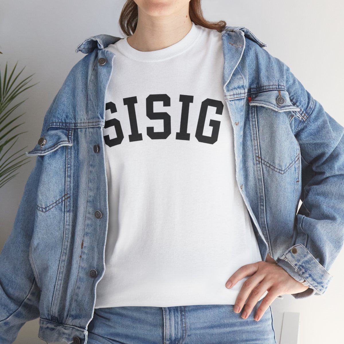 OYSTER SISIG - Filipino Food (Basic Tee)