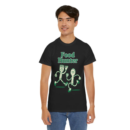 FOOD HUNTER - Foodie (Basic Tee)