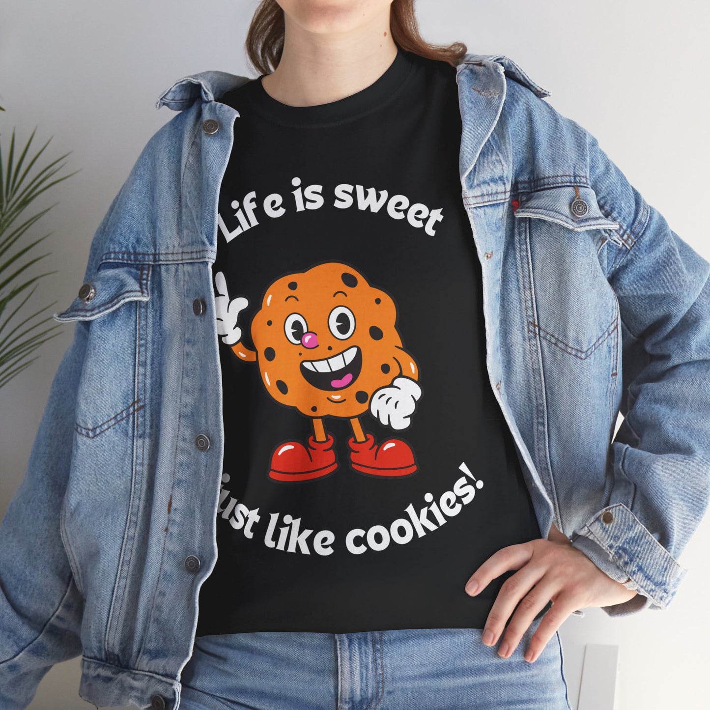 OATMEAL RAISIN COOKIE - Dessert (Basic Tee)