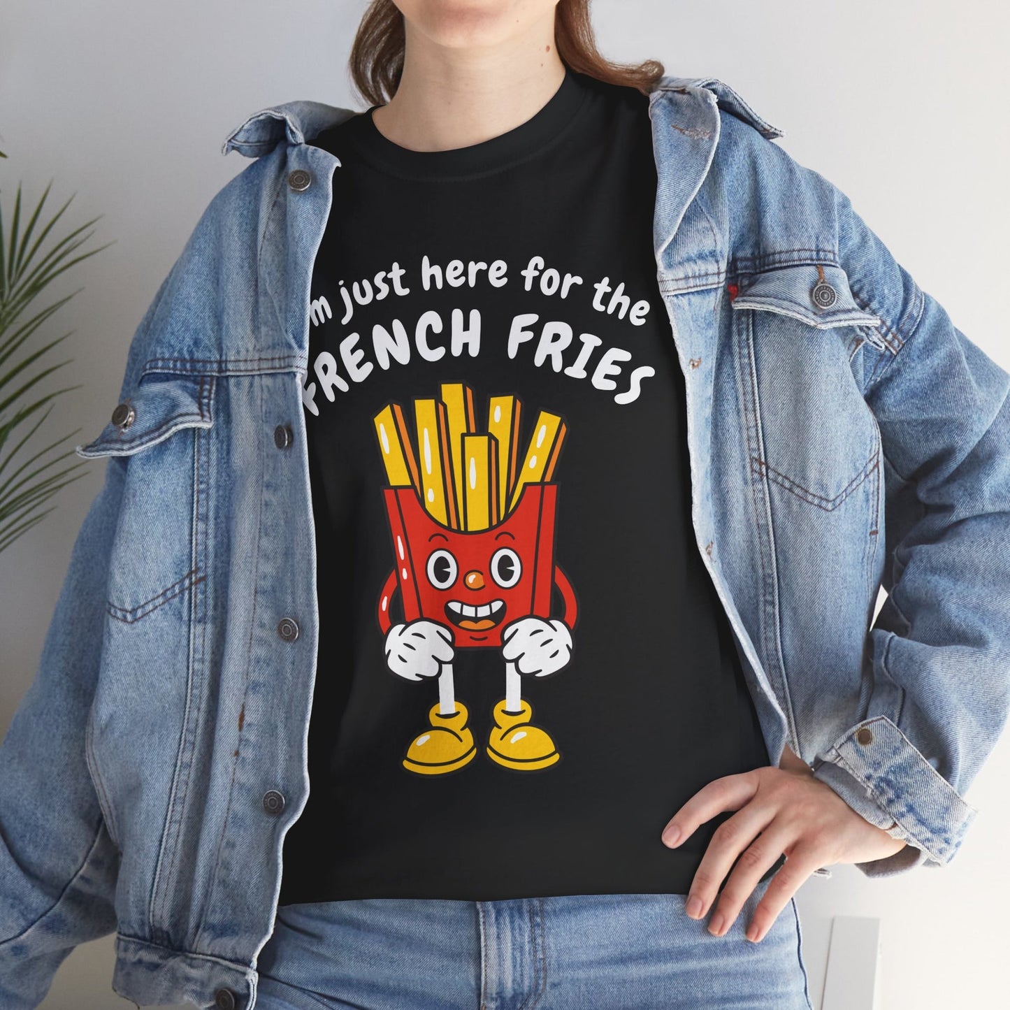 CHILI BBQ FRIES - Fries (Basic Tee)