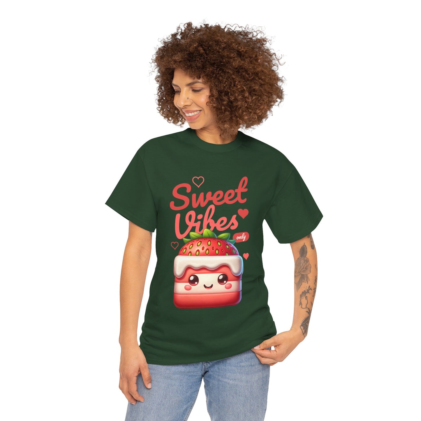 STRAWBERRY SHORTCAKE - Dessert (Basic Tee)