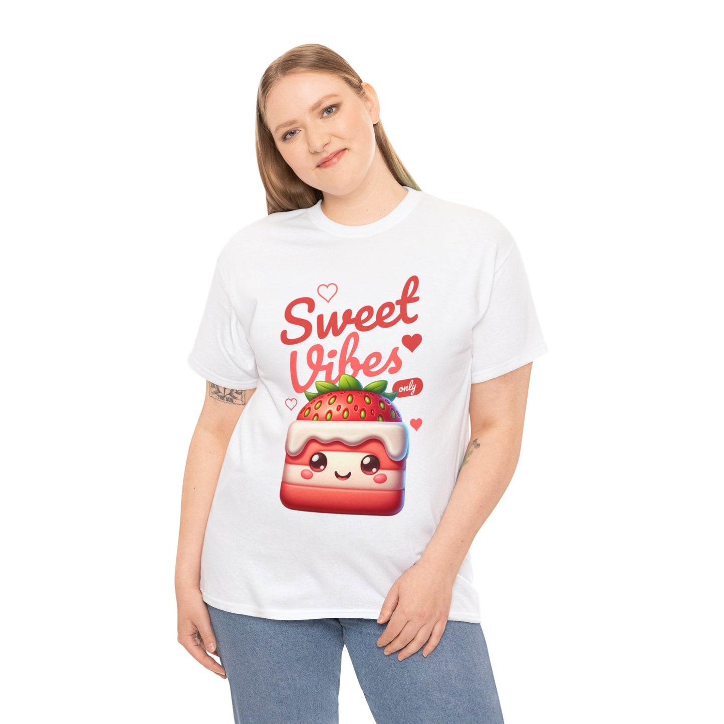 STRAWBERRY SHORTCAKE - Dessert (Basic Tee)