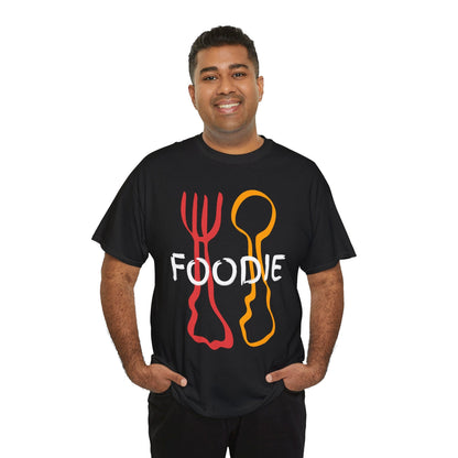 FOODIE 2 - Foodie (Basic Tee)