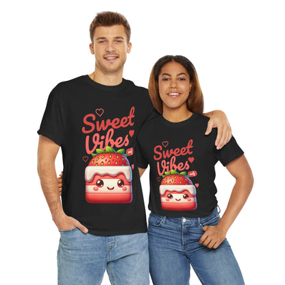 STRAWBERRY SHORTCAKE - Dessert (Basic Tee)