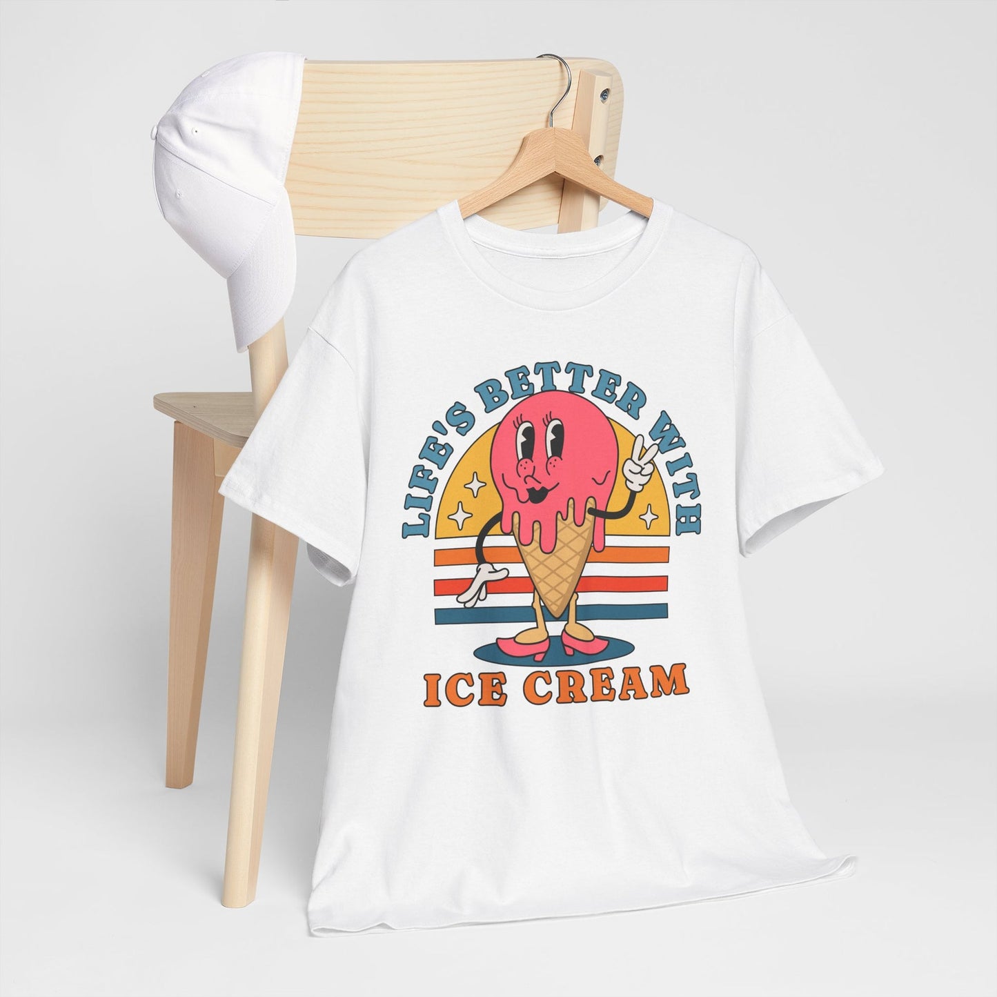 STRAWBERRY ICE CREAM - Dessert (Basic Tee)