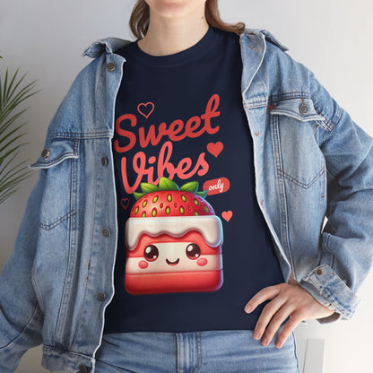 STRAWBERRY SHORTCAKE - Dessert (Basic Tee)