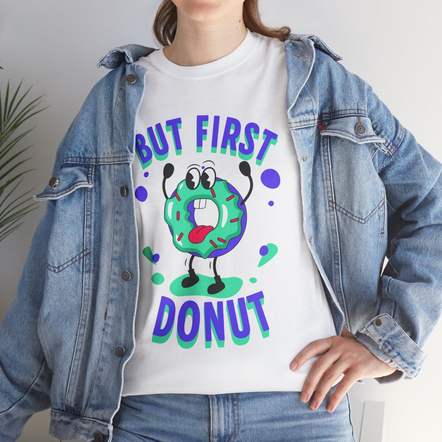 VANILLA FROSTED DONUT - Dessert (Basic Tee)