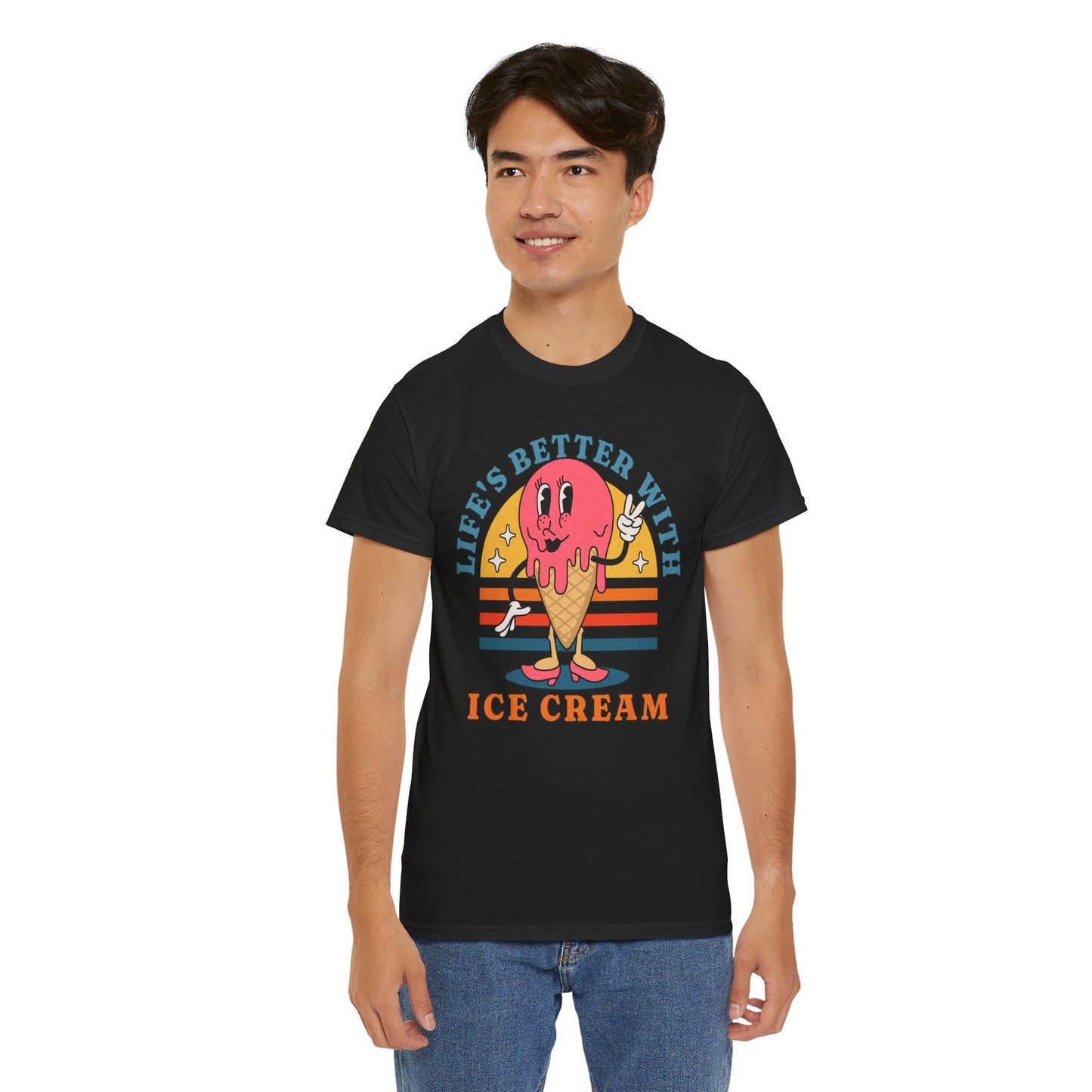 STRAWBERRY ICE CREAM - Dessert (Basic Tee)
