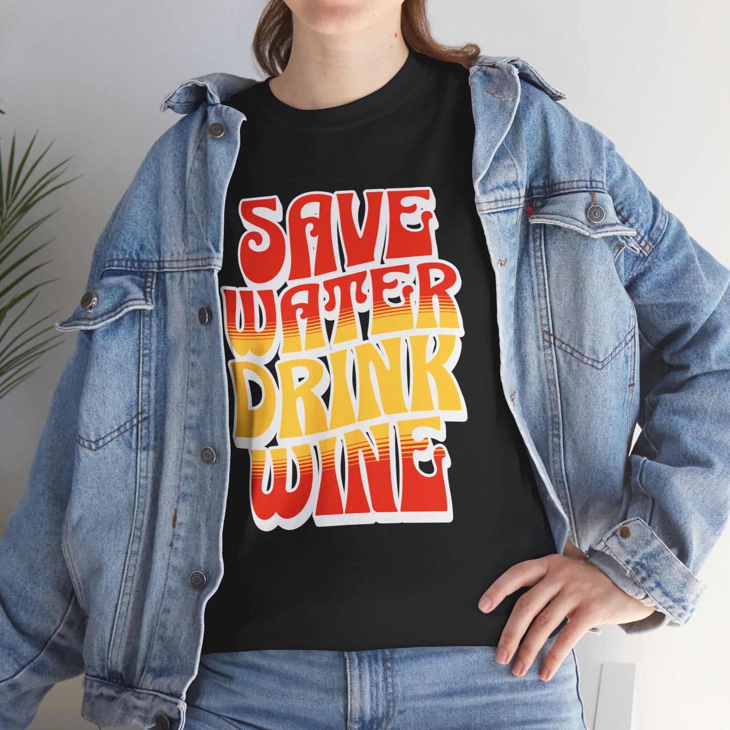 RED WINE - Drinks (Basic Tee)