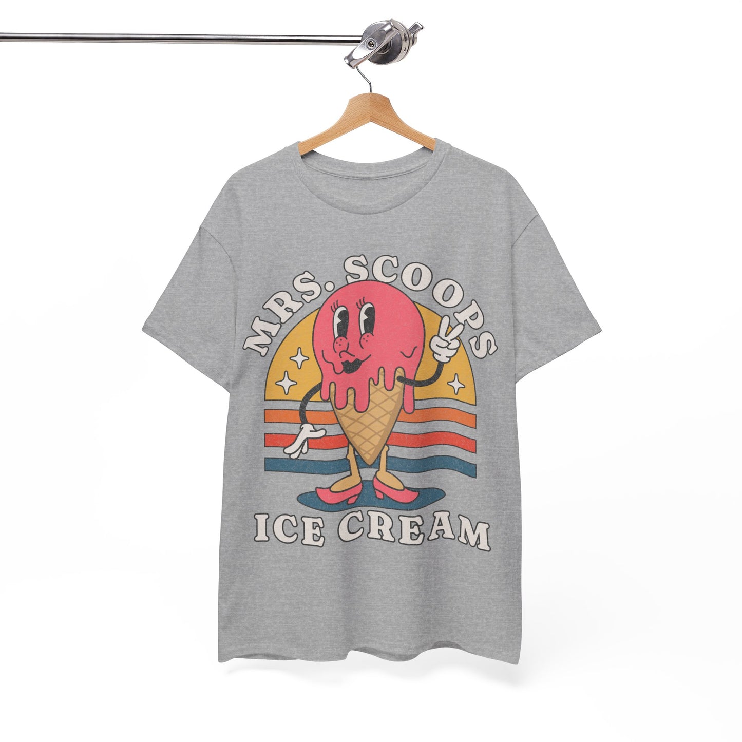 STRAWBERRY ICE CREAM - Dessert (Basic Tee)