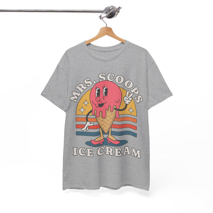 STRAWBERRY ICE CREAM - Dessert (Basic Tee)