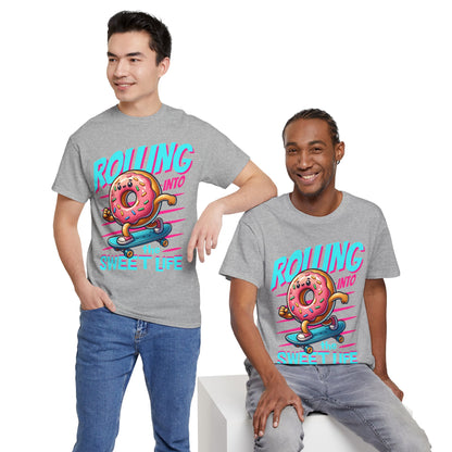 CINNAMON ROLL DONUT - Dessert (Basic Tee)