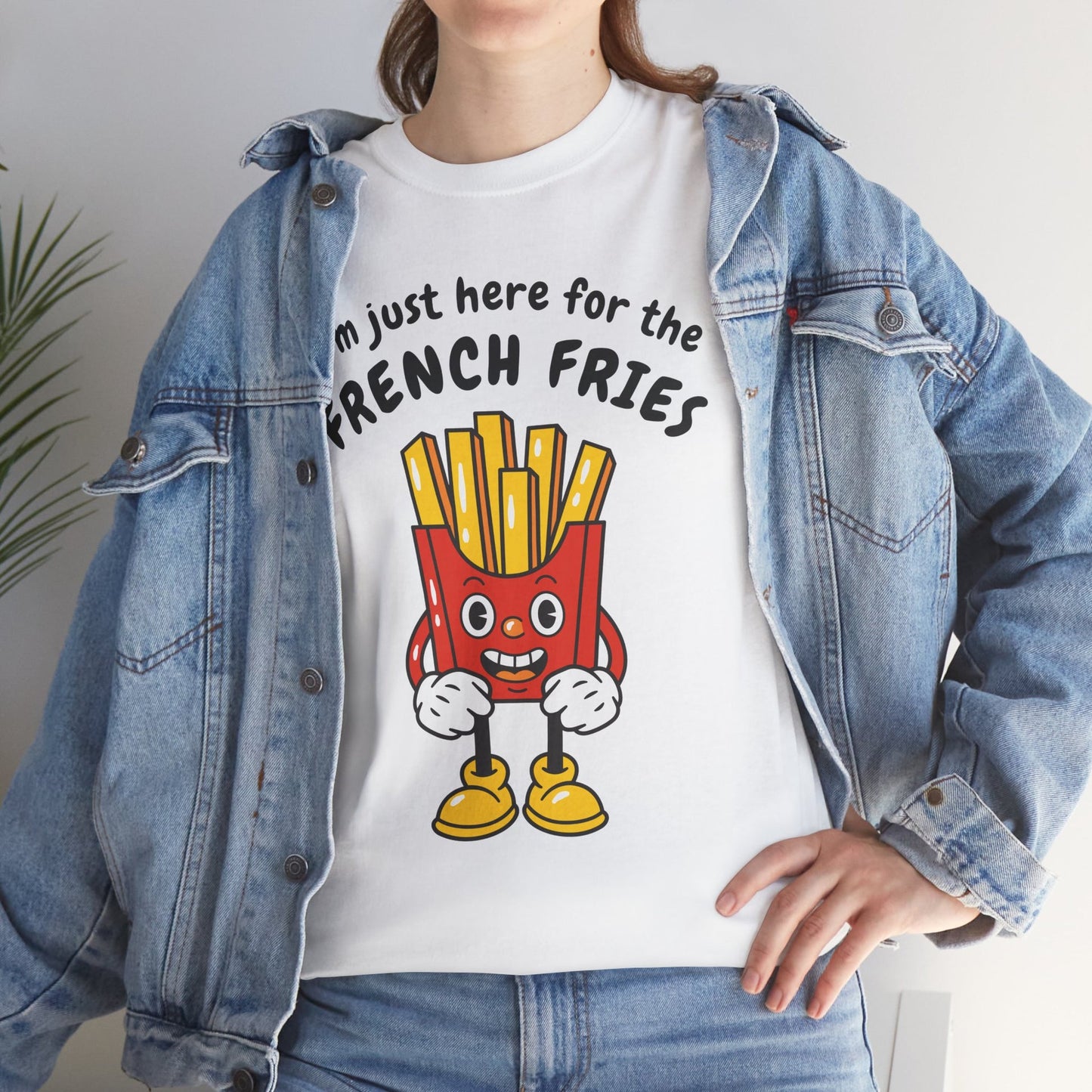 CHILI BBQ FRIES - Fries (Basic Tee)