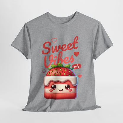 STRAWBERRY SHORTCAKE - Dessert (Basic Tee)