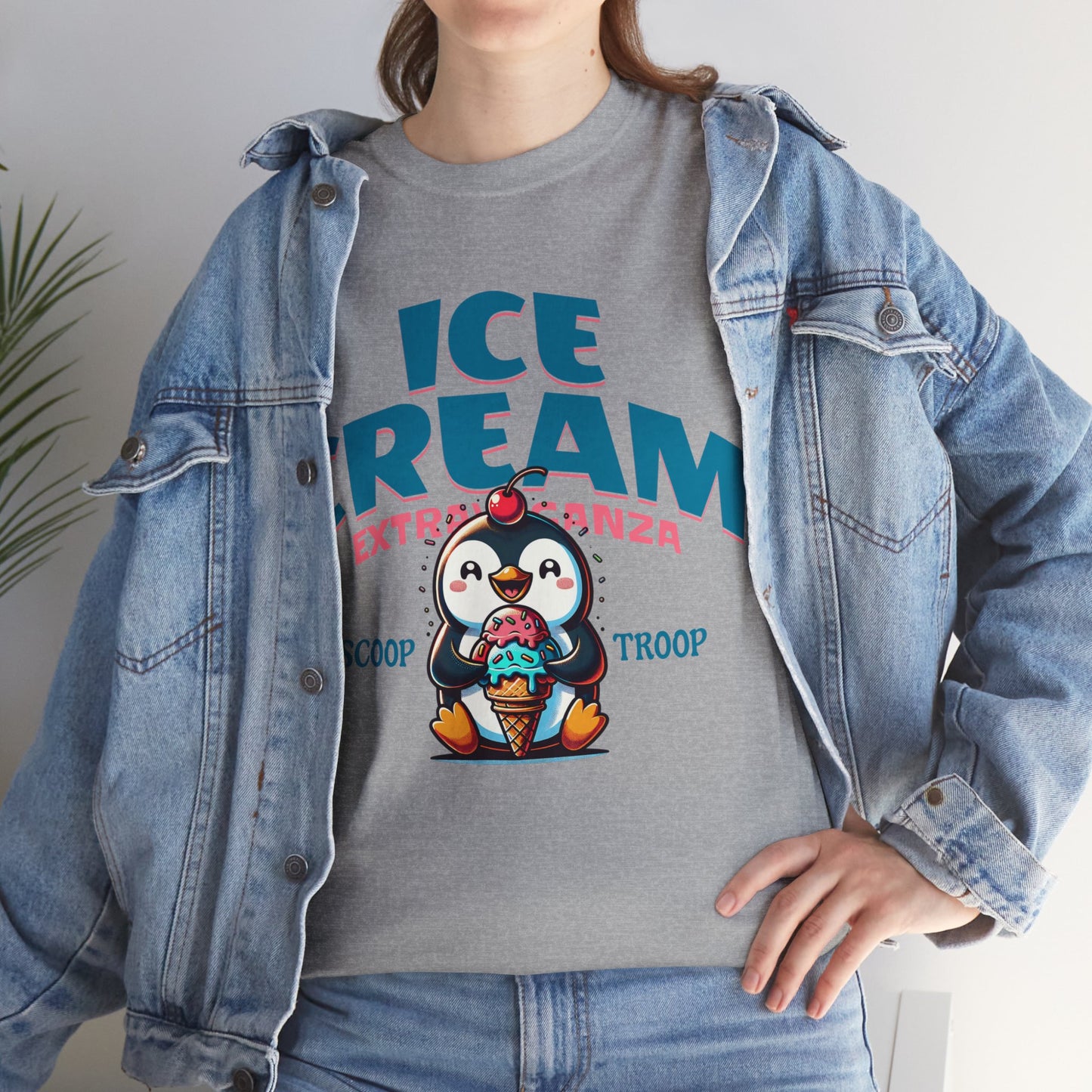 COOKIE DOUGH ICE CREAM - Dessert (Basic Tee)