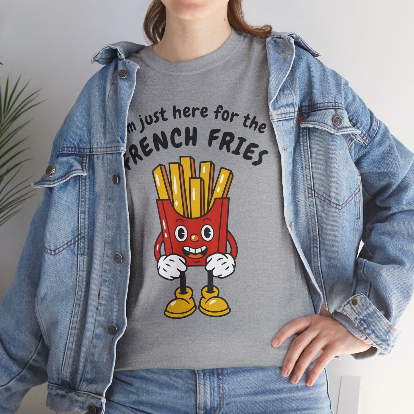 CHILI BBQ FRIES - Fries (Basic Tee)