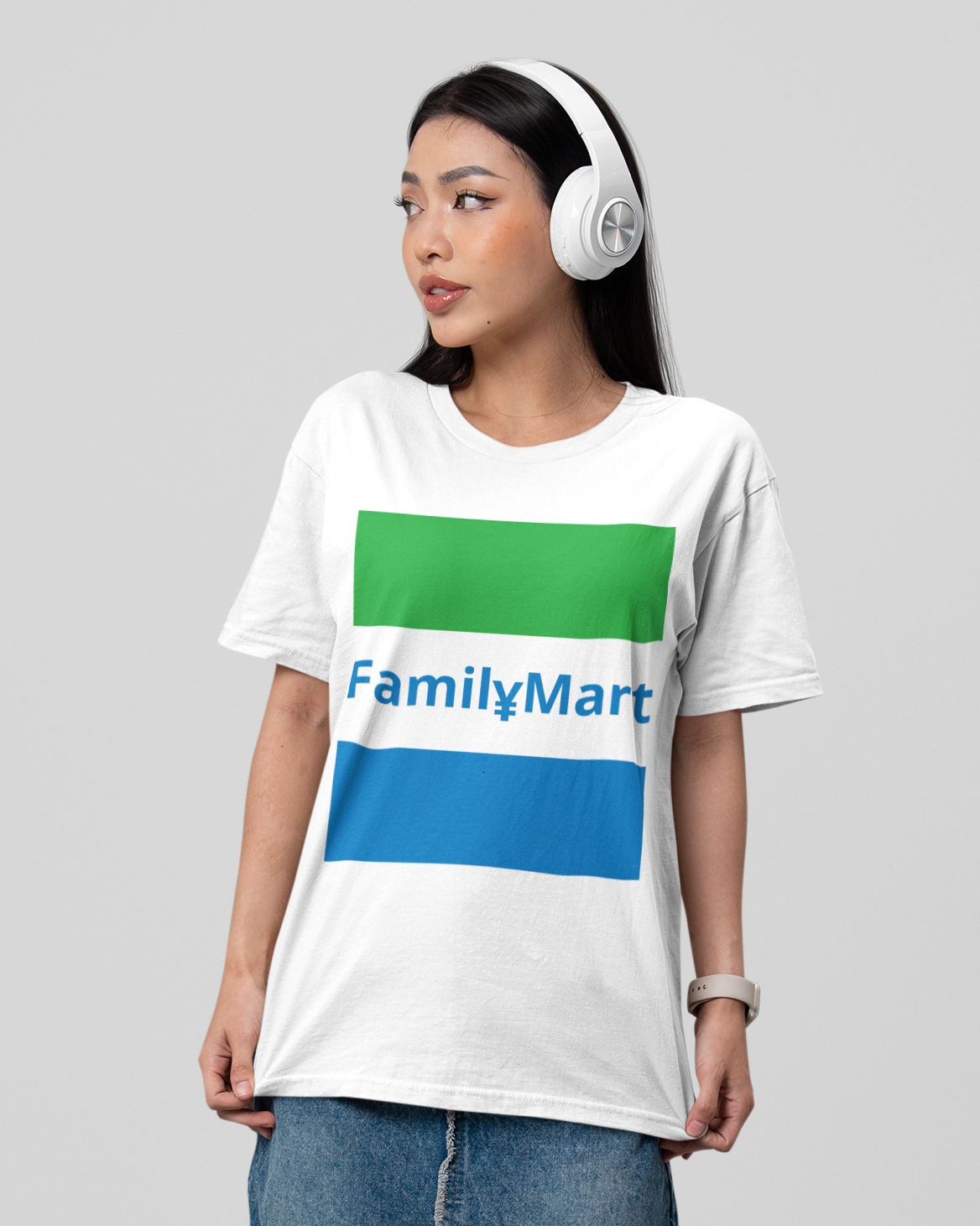 KONBINI - Japanese Food (Basic Tee)