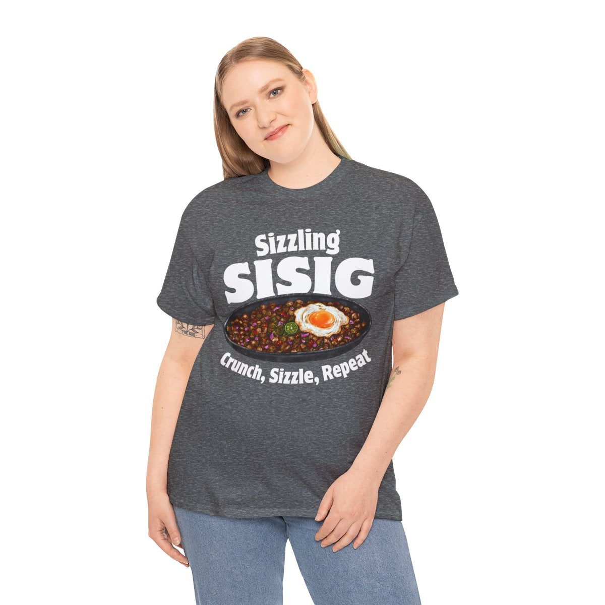 SIZZLING SISIG - Filipino Food (Basic Tee)
