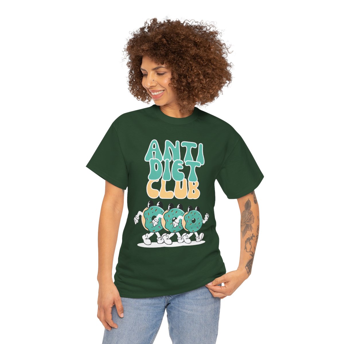 ANTI DIET CLUB - Foodie (Basic Tee)