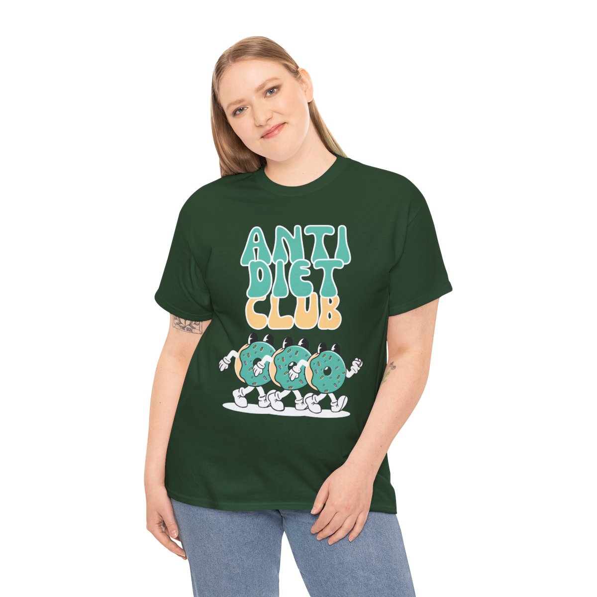 ANTI DIET CLUB - Foodie (Basic Tee)