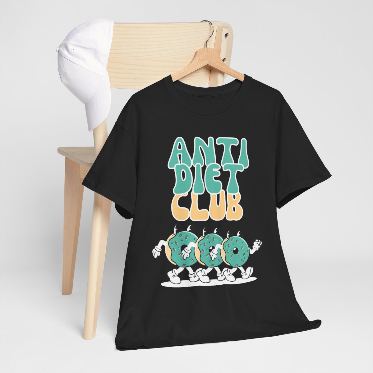 ANTI DIET CLUB - Foodie (Basic Tee)