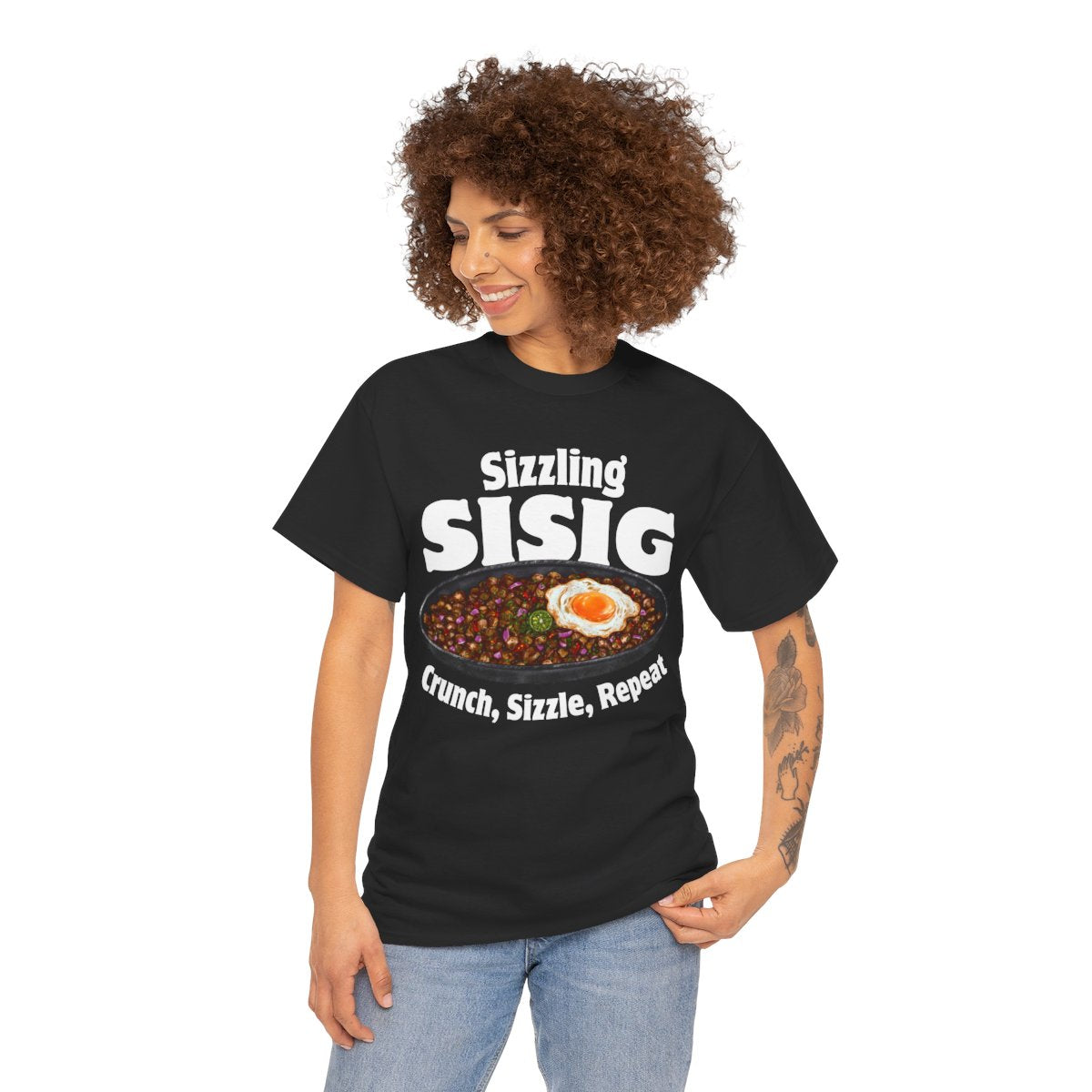 SIZZLING SISIG - Filipino Food (Basic Tee)