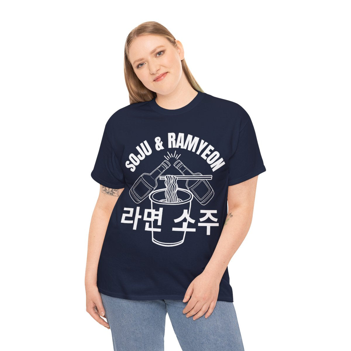 SOJU & RAMYEON - Korean Food (Basic Tee)