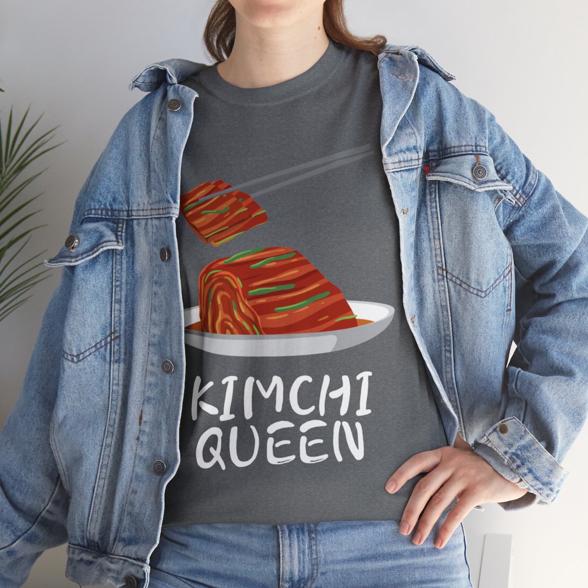 KIMCHI QUEEN - Korean Food (Basic Tee)
