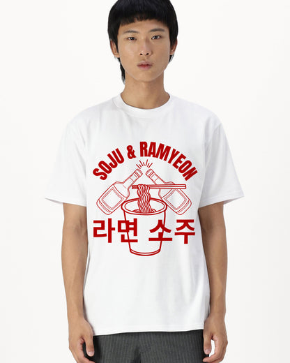 SOJU & RAMYEON - Korean Food (Basic Tee)