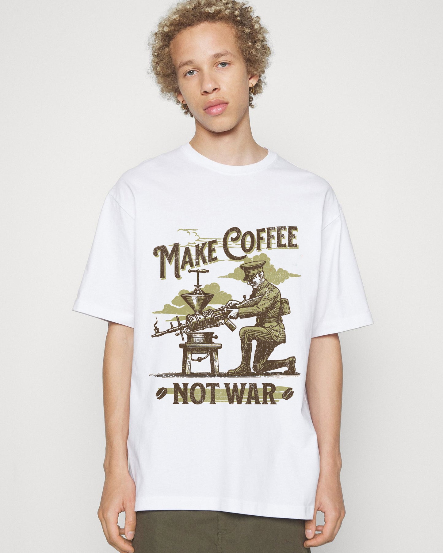 CAFÉ DE PARAISO - Coffee (Basic Tee)