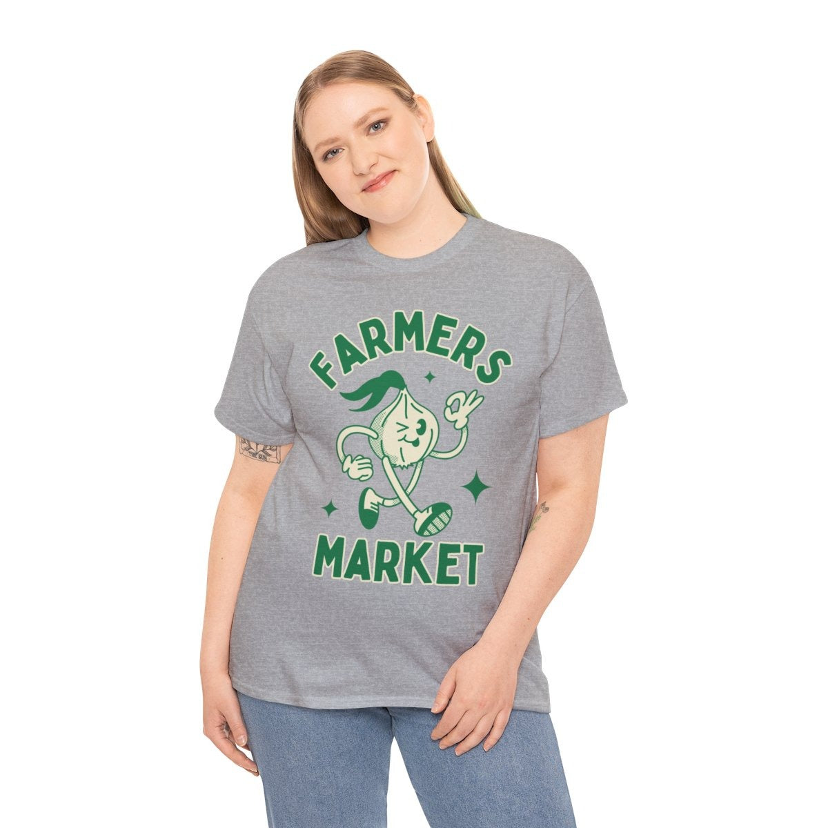 FARMERS MARKET - Foodie (Basic Tee)