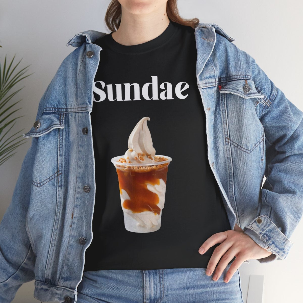 SUNDAE - Dessert (Basic Tee)