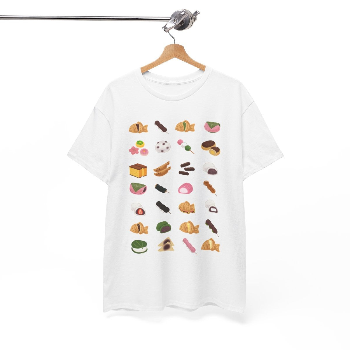 MOCHI - Japanese Food (Basic Tee)