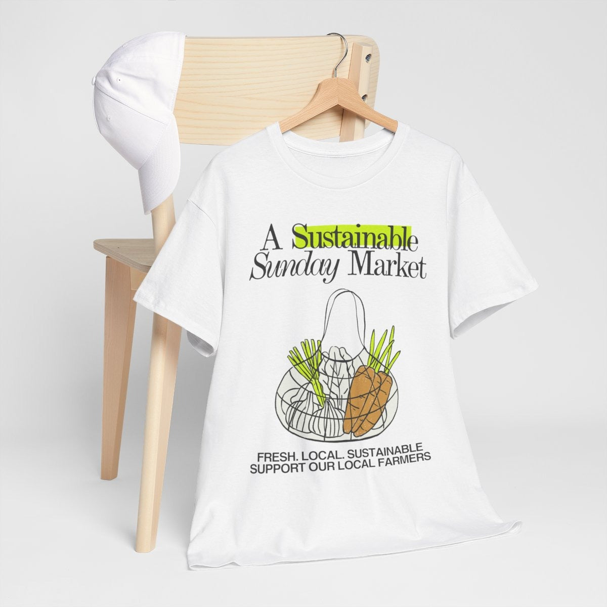 SUNDAY MARKET - Foodie (Basic Tee)