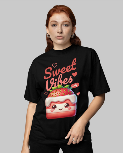 STRAWBERRY SHORTCAKE - Dessert (Basic Tee)